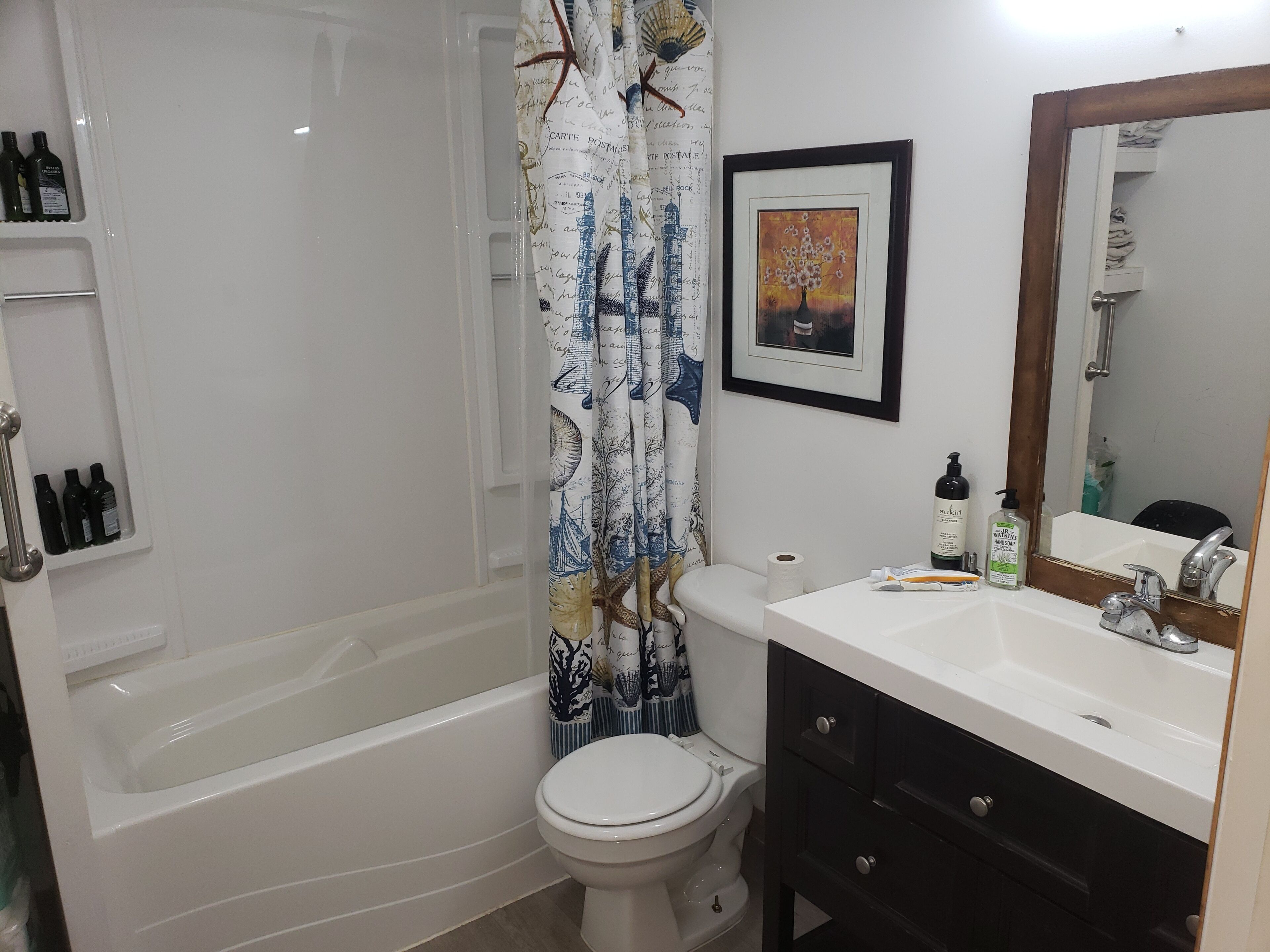 Barnhartvale Getaway Suite