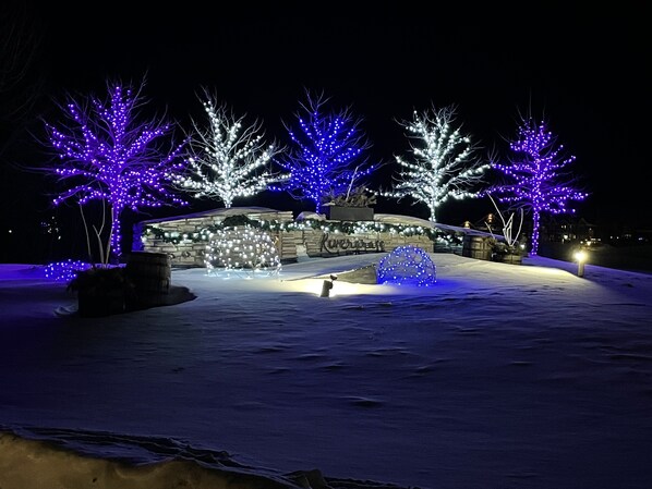 المنطقة المحيطة بالمنشأة