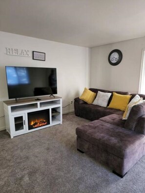 TV connectée, cheminée