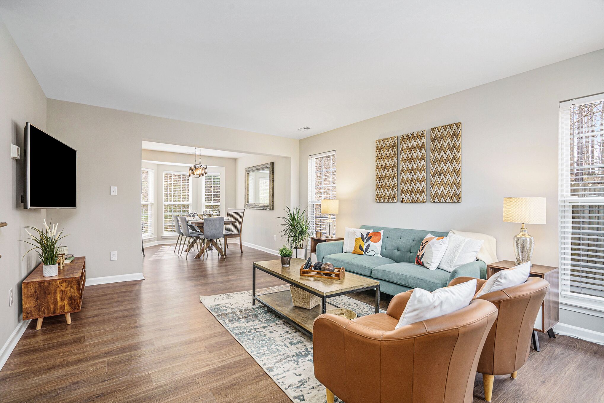 Stylish Oasis in the heart of Ballantyne Charlotte,  Newly remodeled 