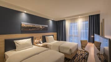 Premium bedding, in-room safe, desk, laptop workspace