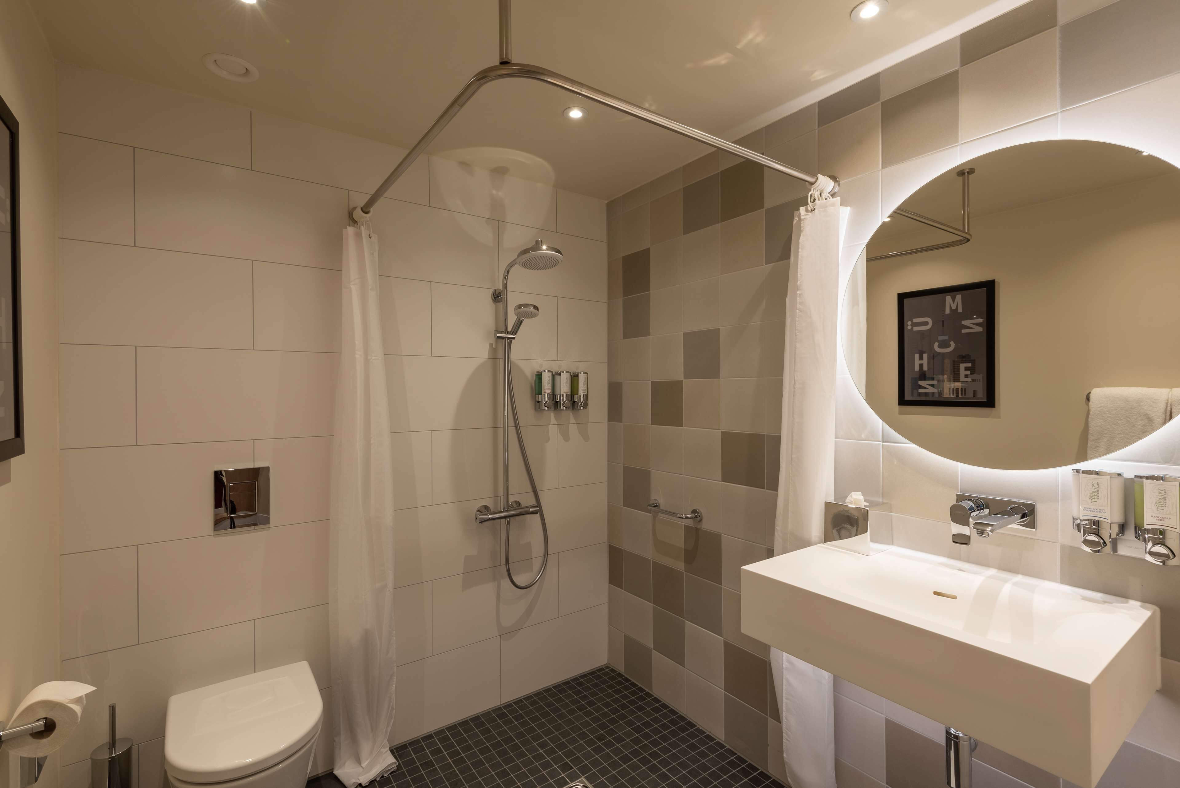 Photo - Hampton By Hilton Munich City North