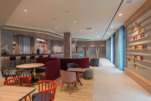 Restaurant - Hampton by Hilton Munich City North (Munich)