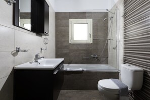 Bathroom shower - Kolymbia Dreams Luxury Apartment 101 With Terrace Private Pool (Rhodes)