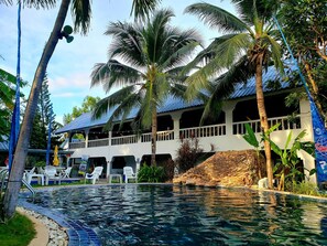 Pool - Asia Blue - Beach Hostel Hacienda - Bed in 4-bed Dormitory Room (Ko Pha-ngan)