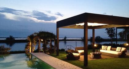 Beautiful Villa With Private Pool by Beahost