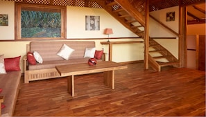 Cabin, 2 Bedrooms, Smoking, Balcony | Living area