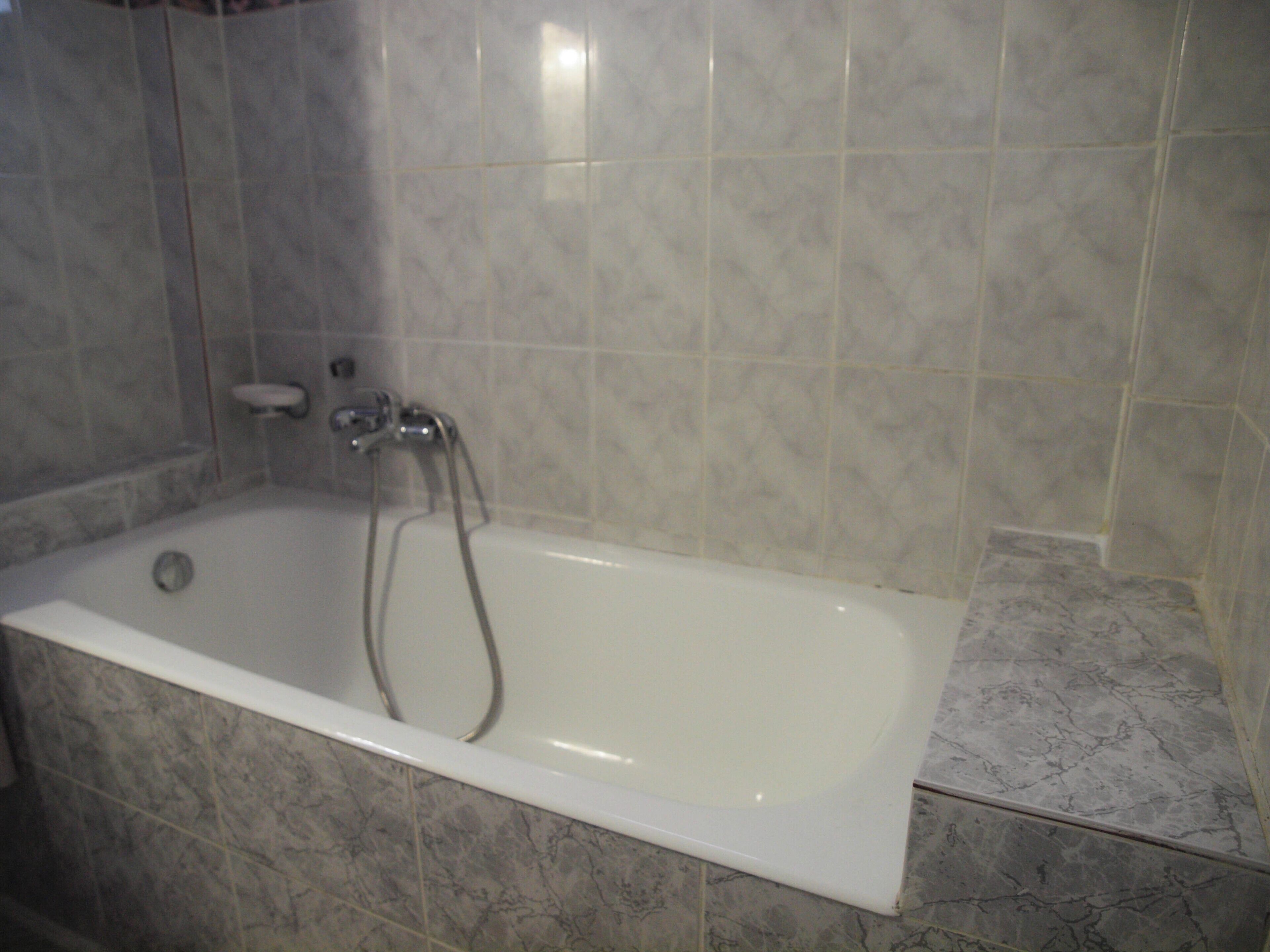 Apartment, 1 Bedroom, Accessible, Garden View | Bathroom amenities