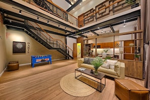 Villa, 4 Bedrooms, Balcony | Living room