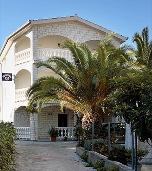 Appartement, 2 chambres, fumeur, balcon | Façade de l’hébergement