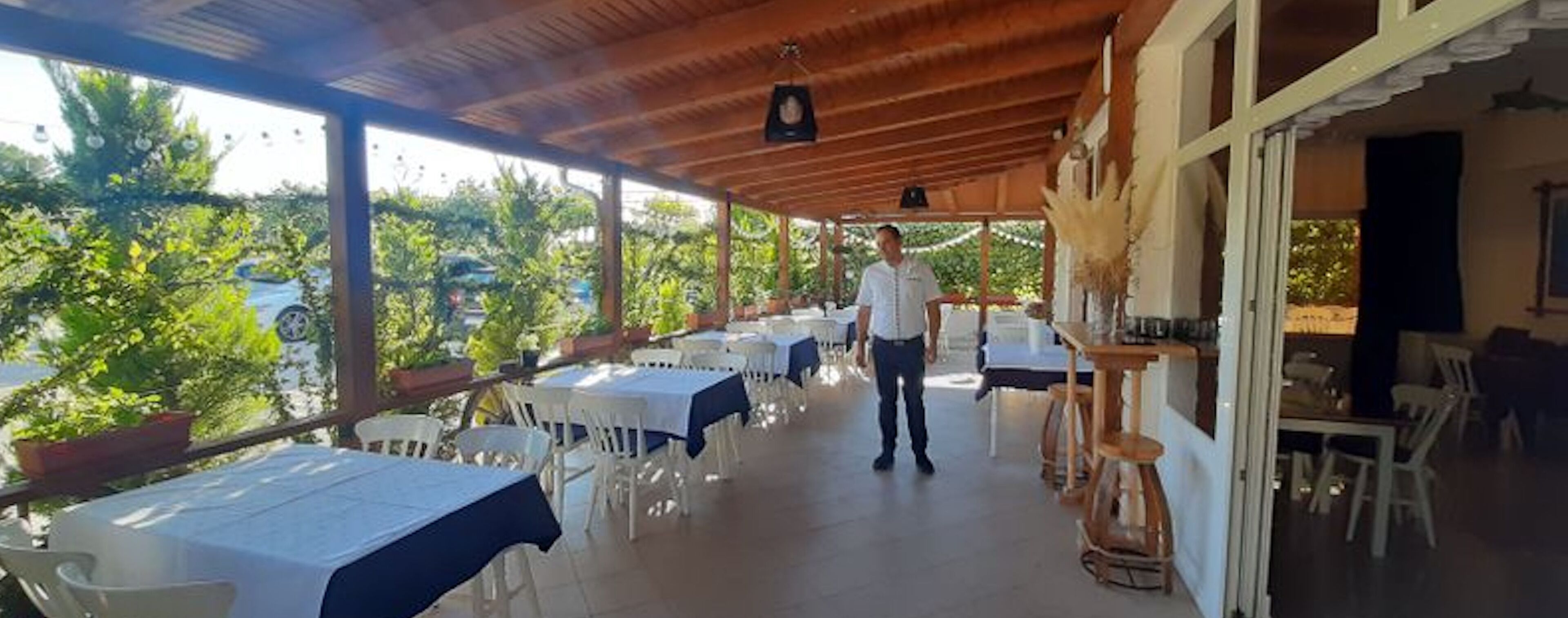 Room, 1 Bedroom, Smoking, Balcony | Dining