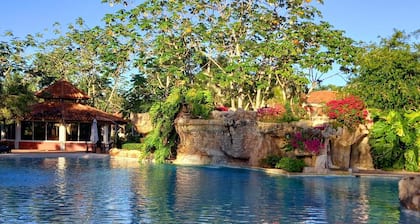 "las Brisas, Juan Dolio, 3 Bedrooms, 3 Pools, Jacuzzi, Beach, Golf,polo"