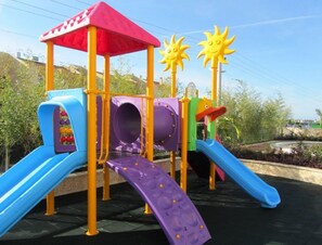 Apartment, 2 Bedrooms, Balcony, Pool View | Children’s area