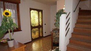 Interior - Lovely Semi-detached Villa With Private Garden in Lignano Riviera by Beahost (Lignano Sabbiadoro)