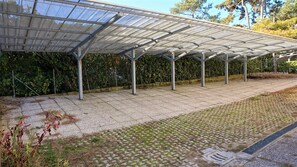 Appartamento, 3 camere da letto, balcone | Parcheggio | Parcheggio con posti limitati