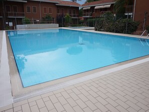 Appartamento, 2 camere da letto, balcone, vista giardino | Piscina | Piscina all'aperto
