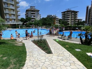 Studio, plusieurs chambres, balcon, vue océan | Piscine