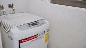 Apartemen, 3 kamar tidur, balkon, pemandangan kota | Laundry