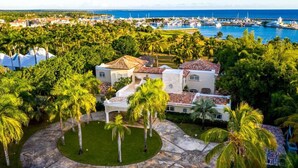 Unclassified image, 5 of 23, button - Casa De Campo Ocean View Luxury Villa 20000 Sqft (La Romana)