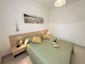 3 bedrooms - Relax in a Charming Flat With Garden (Lignano Sabbiadoro)