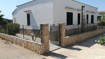 Pemandangan dari properti
