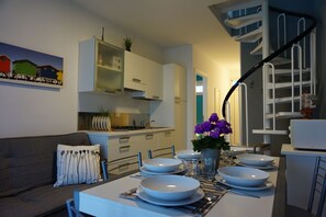 Apartamento, 3 habitaciones, accesible para personas con discapacidad, balcón | Interior