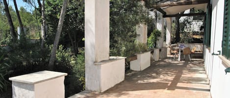 Villa, 3 Bedrooms, Patio, Garden View | Terrace/patio