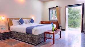 In-room safe, individually decorated, individually furnished, desk