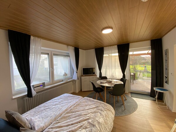 2 Schlafzimmer, Schreibtisch, kostenloses WLAN