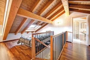 Family Apartment, 2 Bedrooms, 2 Bathrooms, Mountainside (Penthouse The Magnifique View)