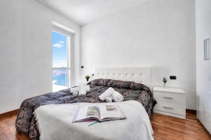 Family Apartment, 2 Bedrooms, 2 Bathrooms, Mountainside (Penthouse The Magnifique View in) | 2 bedrooms