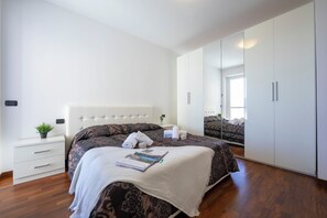 อพาร์ทเมนท์สำหรับครอบครัว, หลายห้องนอน, 2 ห้องน้ำ, ติดภูเขา (Penthouse The Magnifique View) | 2 ห้องนอน, เตารีด/โต๊ะรีดผ้า, Wi-Fi ฟรี, ผ้าปูที่นอน