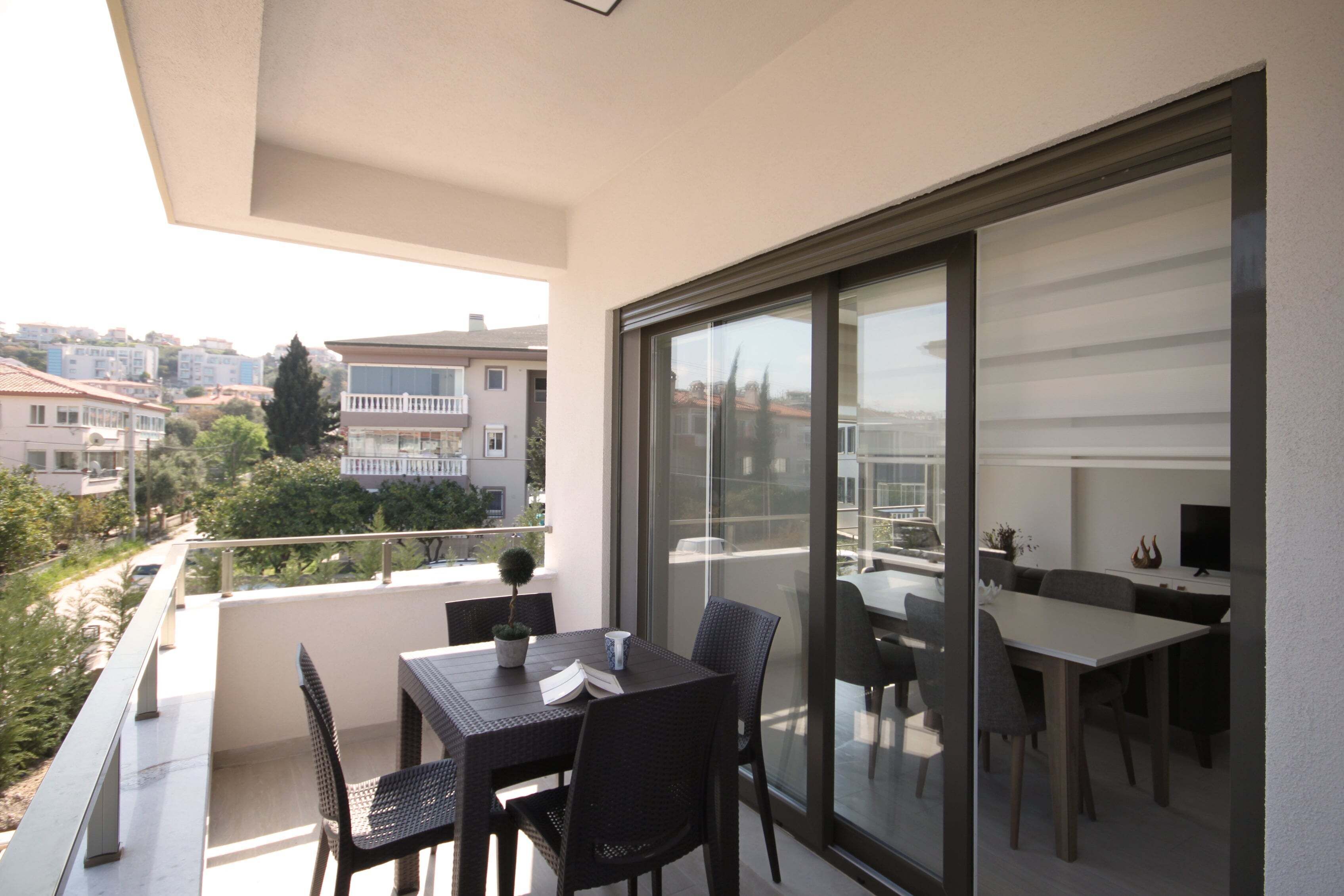 Central location 1bedroom apartment/ swimming pool