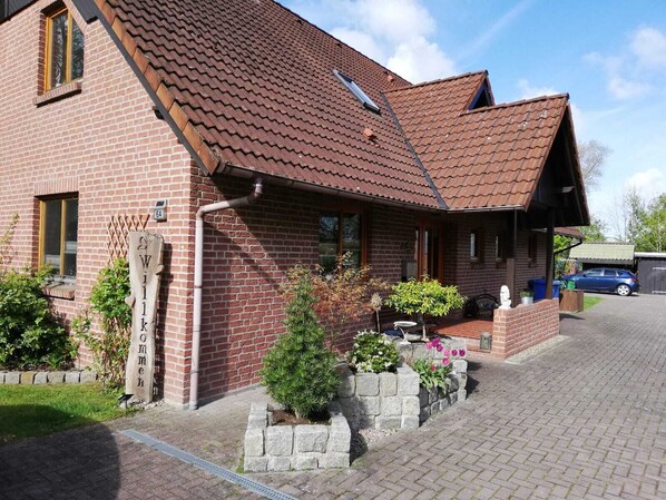 Unclassified image, 1 of 46, button - Family-friendly, cozy vacation rental (Osterbruch)