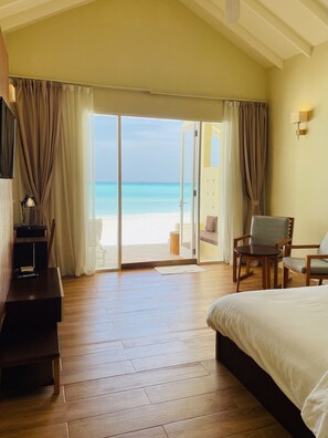 Superior Beach Bungalow | Beach/ocean view - Hondaafushi Island Resort (Hondaafushi)