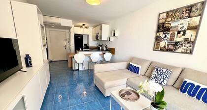 Golfe Juan - 4 People - Sea View - Swimming Pool - Garage