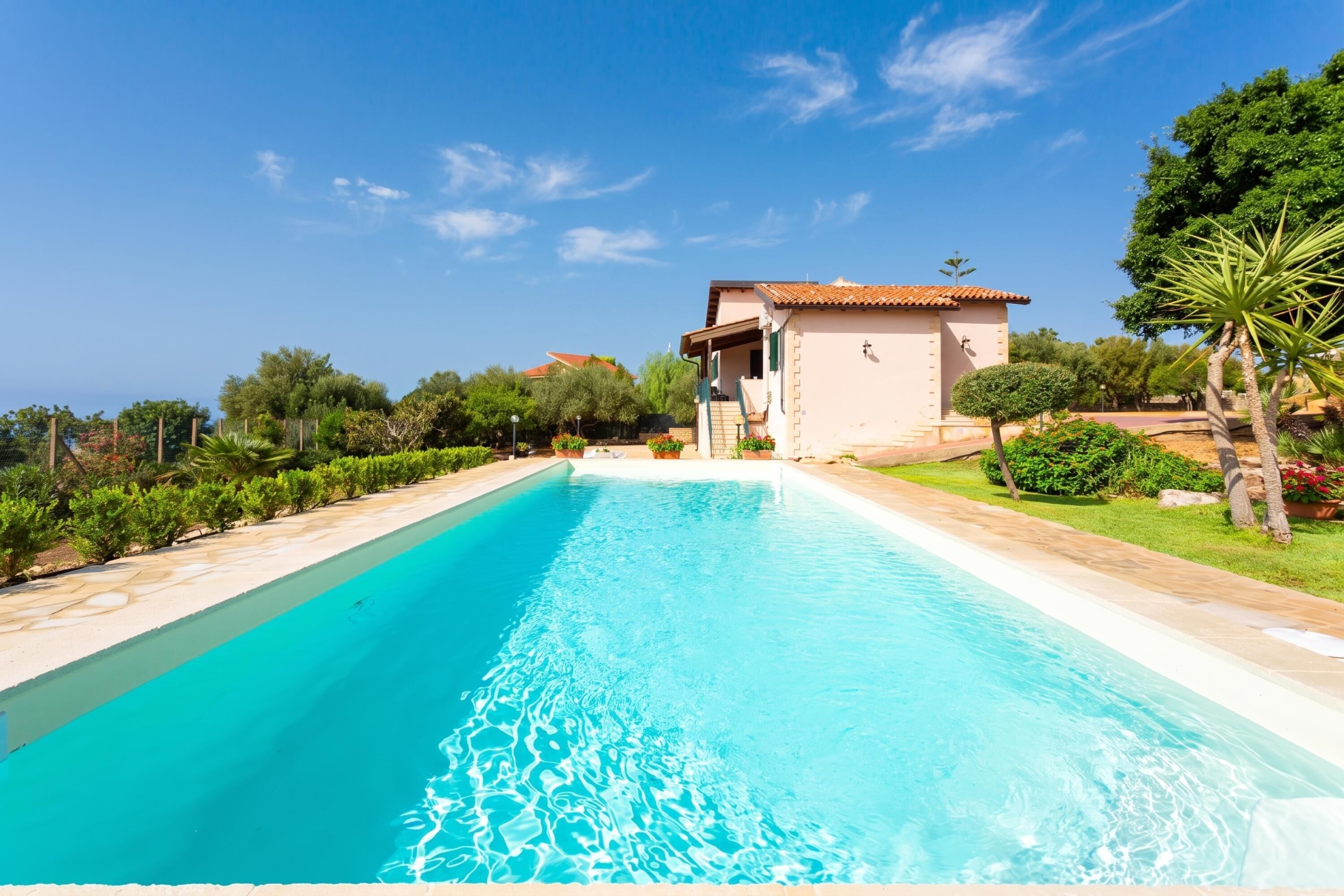 Standard House, 3 Bedrooms, 2 Bathrooms, Mountainside (Villa Milizie) | Pool | Seasonal outdoor pool