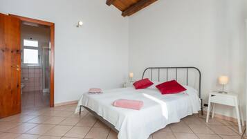 Standard House, Multiple Bedrooms, 2 Bathrooms, Mountainside (Villa Milizie) | 3 bedrooms, free WiFi, bed sheets