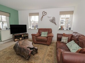 Cottage | Living area