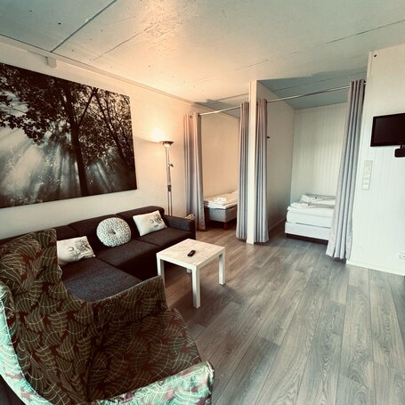 Sjøberg Hotell og Ferieleiligheter - view 2