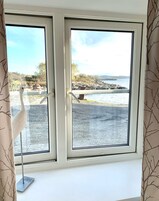 Basic Single Room, 1 Twin Bed | Courtyard view