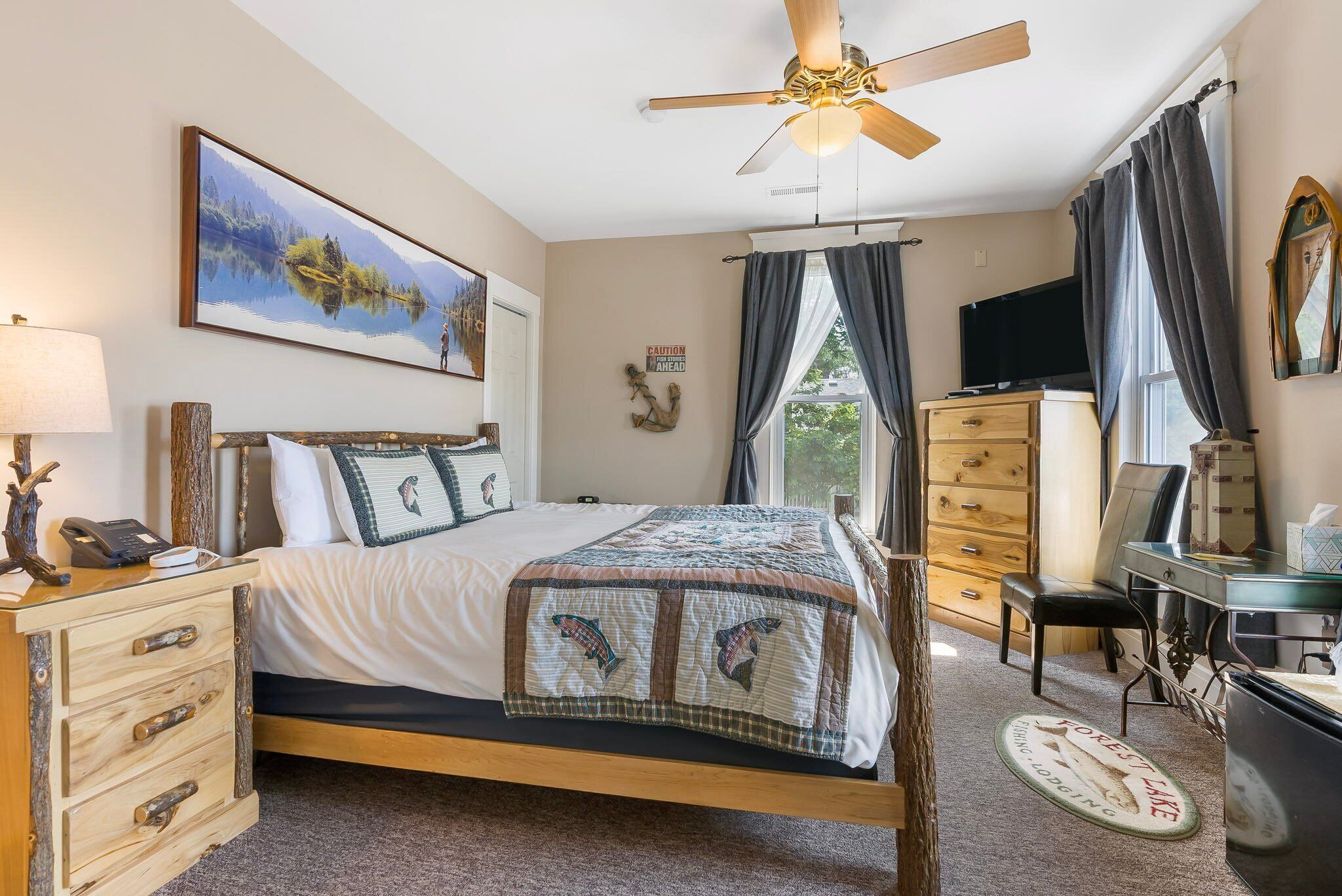 Historic Branson Hotel ~ Fisherman's Cove Room