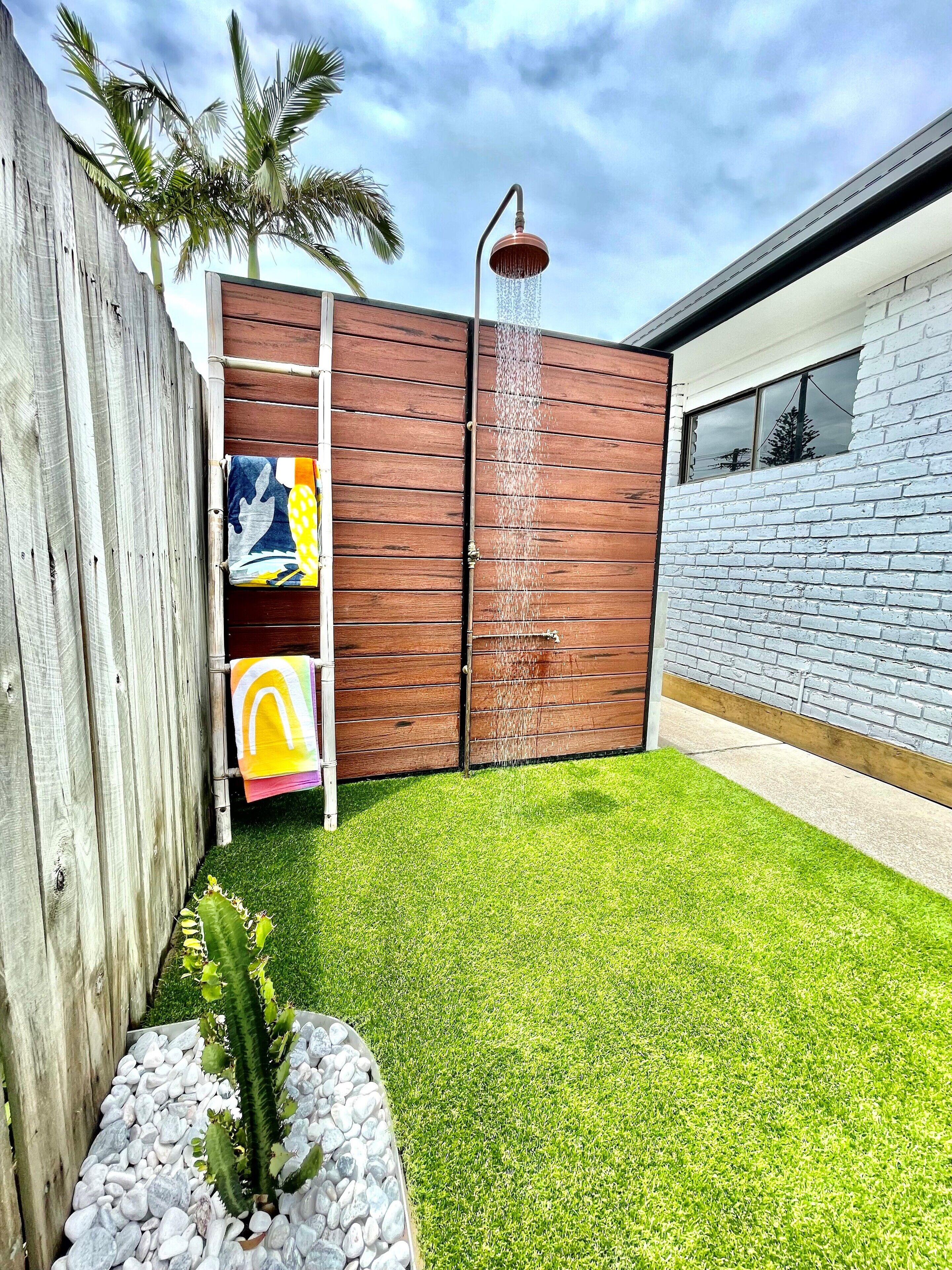 Seashell Villa By Mermaid Beach/ Nobbys Beach — image 3