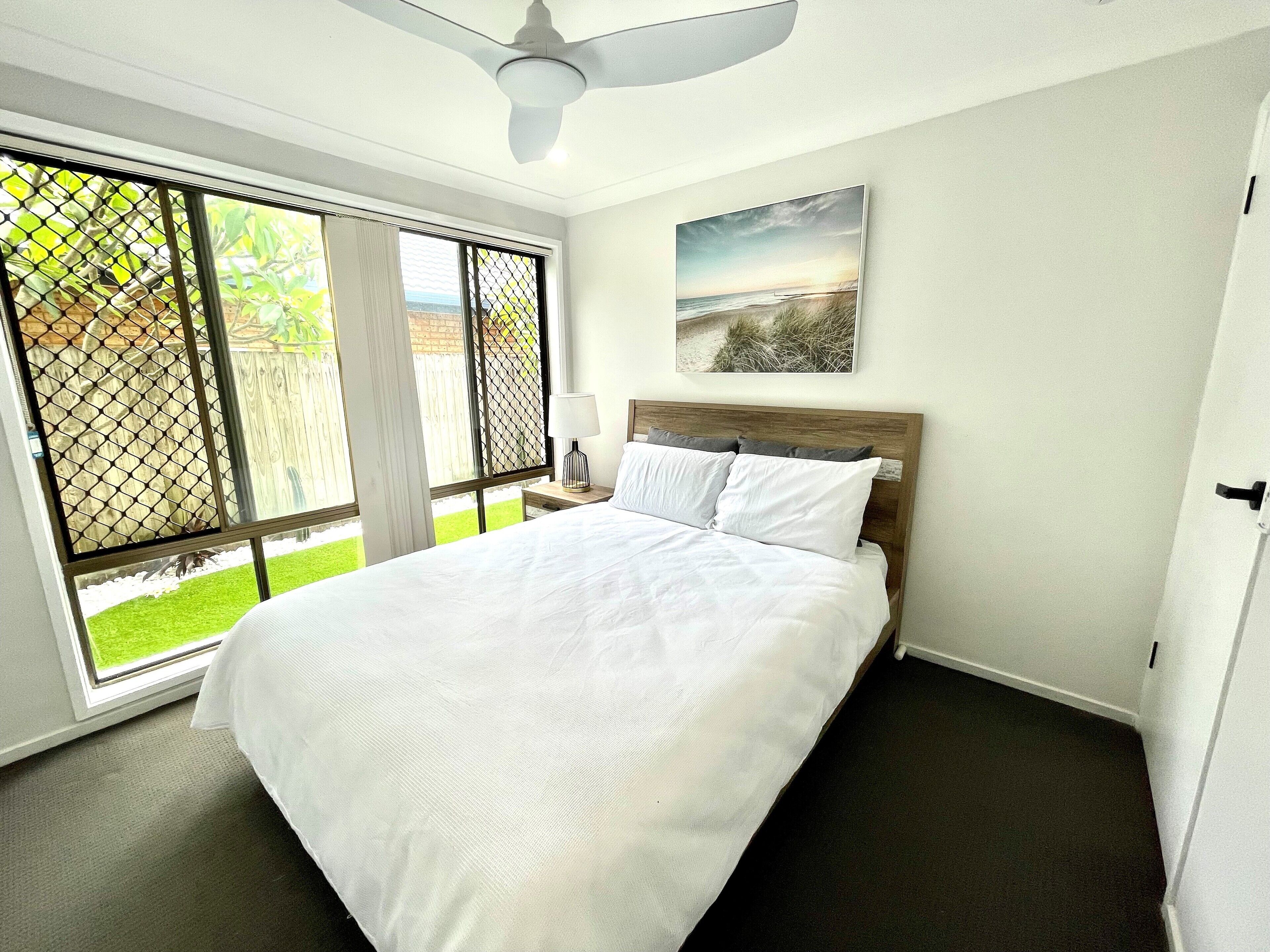 Seashell Villa By Mermaid Beach/ Nobbys Beach — image 9