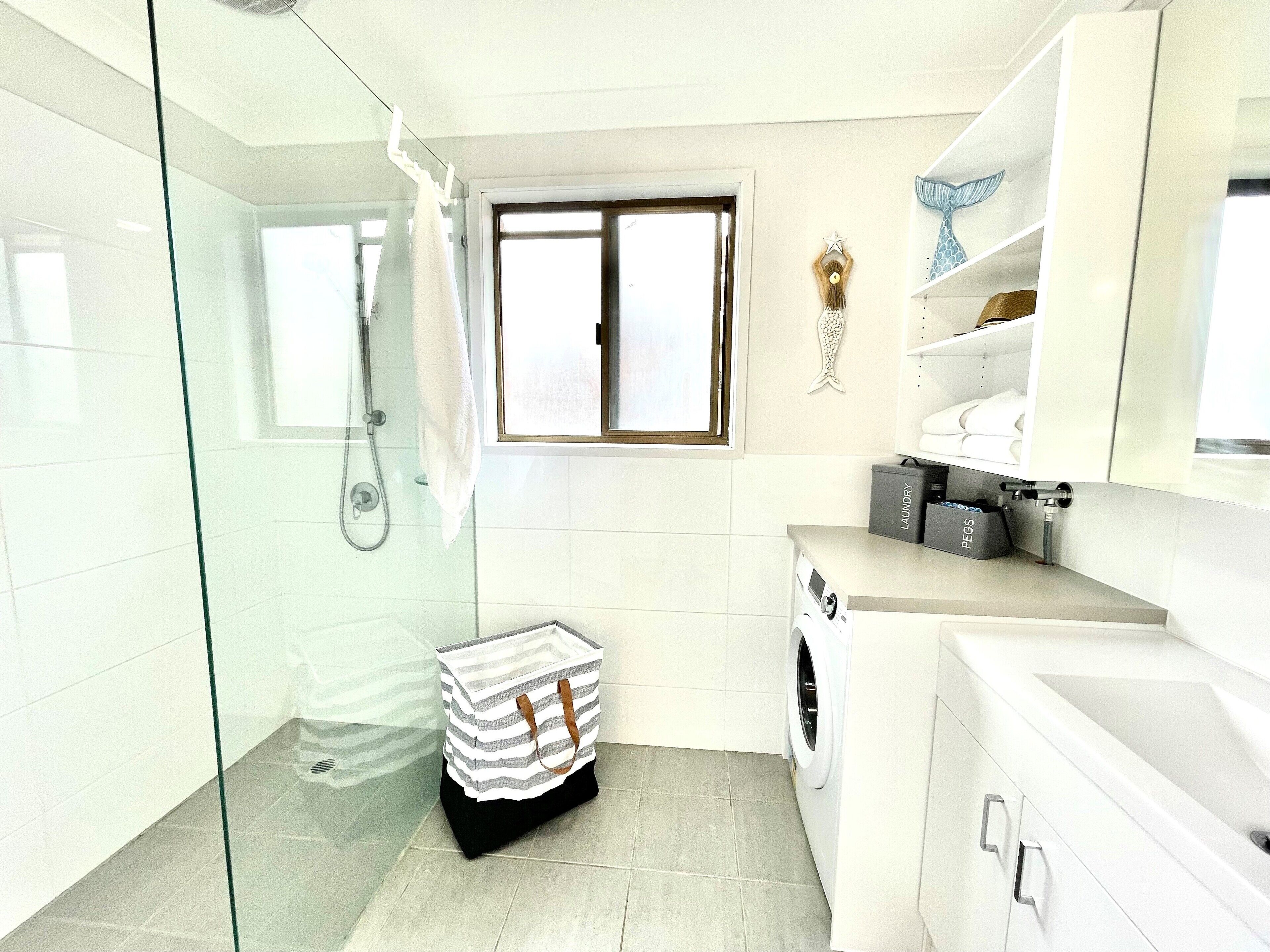 Seashell Villa By Mermaid Beach/ Nobbys Beach — image 7