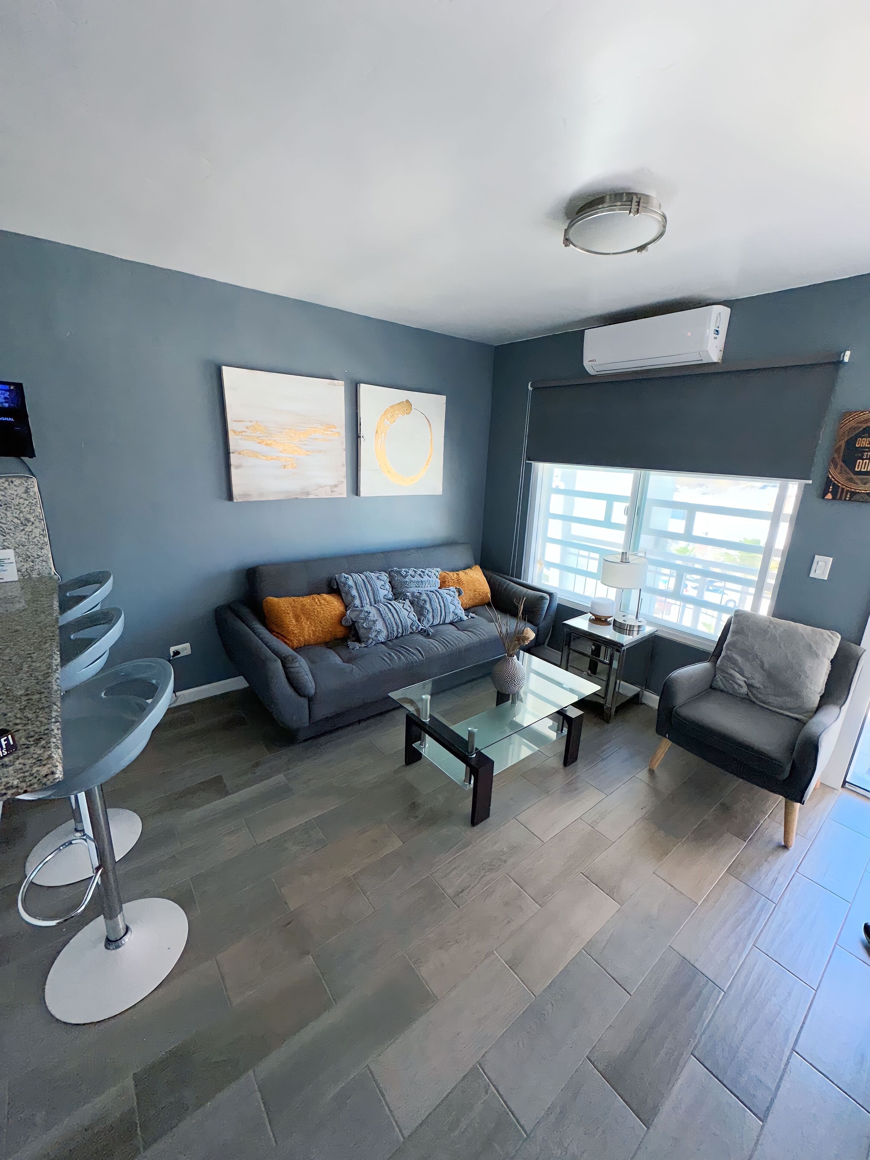 Amazing views to the sea you can relax and enjoy a pleasant and peaceful stay