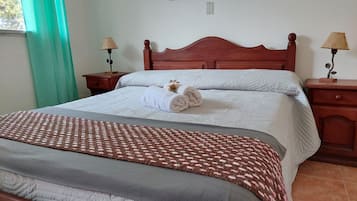 Standard Double Room | Bed sheets