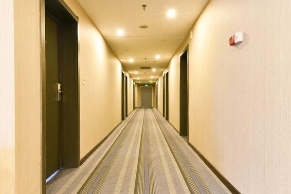 Interior - Zhongzhou Hotel (Jiaozuo High-Speed Railway Station Wangfujing Plaza) (Jiaozuo)