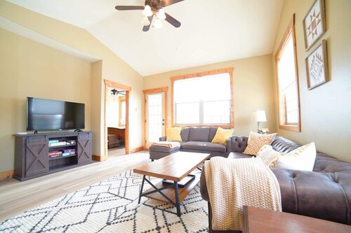 Teton Family Condo near Grand Targhee and downtown Driggs