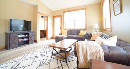 Teton Family Condo near Grand Targhee and downtown Driggs